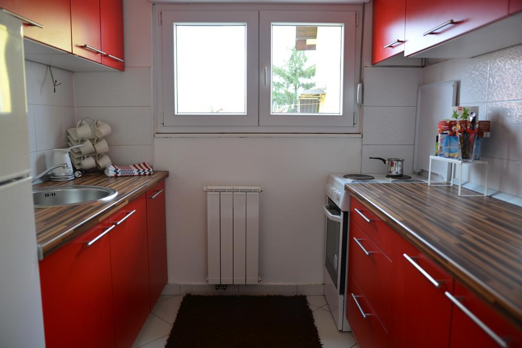 Apartment Mirela ซาราเยโว ภายนอก รูปภาพ