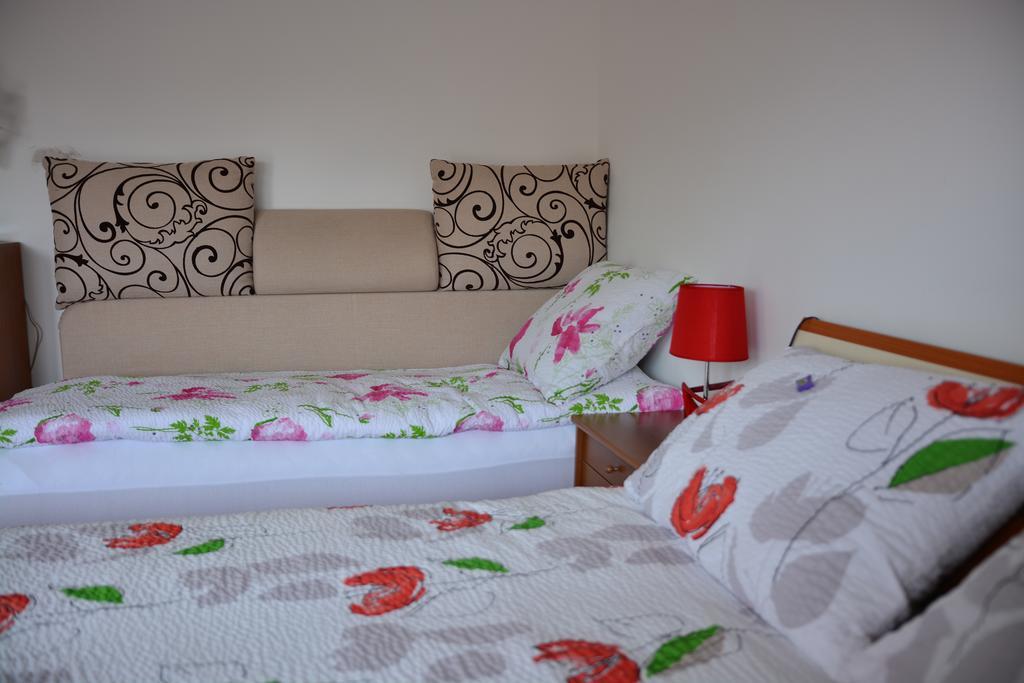Apartment Mirela ซาราเยโว ภายนอก รูปภาพ