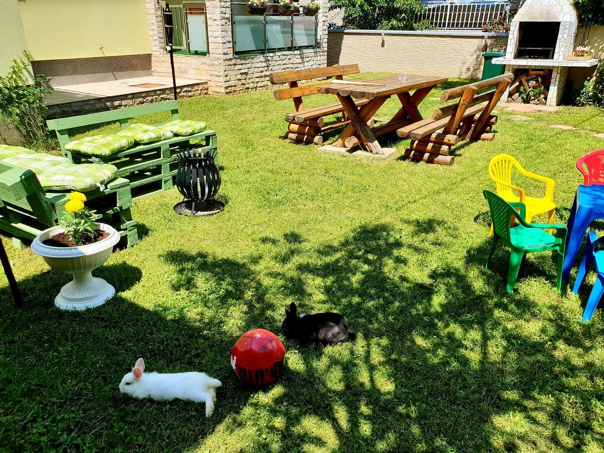 Apartment Mirela ซาราเยโว ภายนอก รูปภาพ