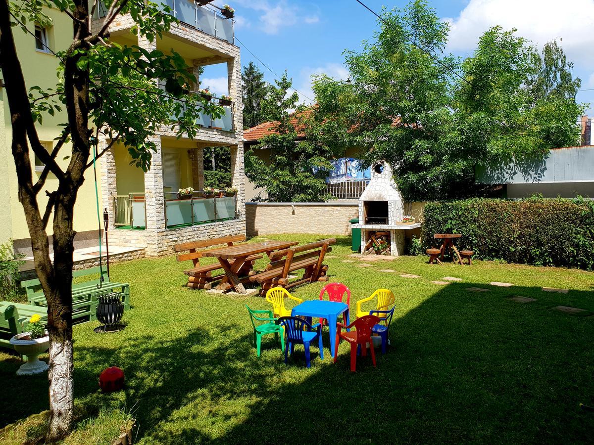 Apartment Mirela ซาราเยโว ภายนอก รูปภาพ
