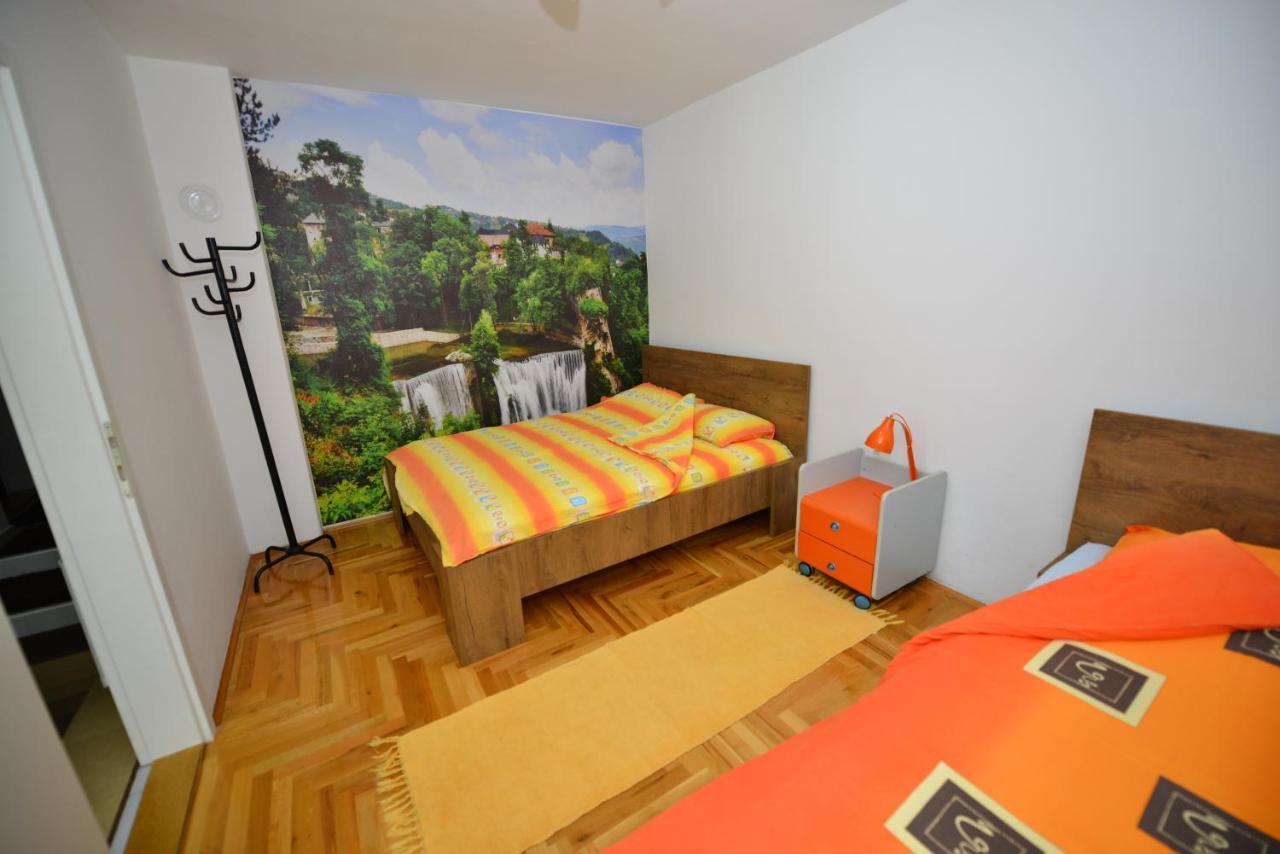 Apartment Mirela ซาราเยโว ภายนอก รูปภาพ